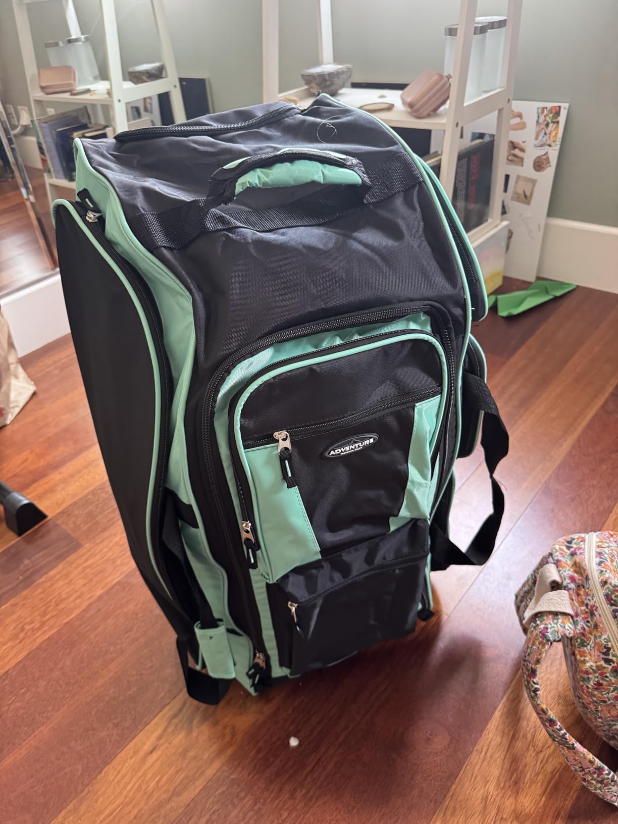 High Sierra Xpedition 30 Inch Multi-Pocket Upright Rolling Duffel Bag customer photo 1