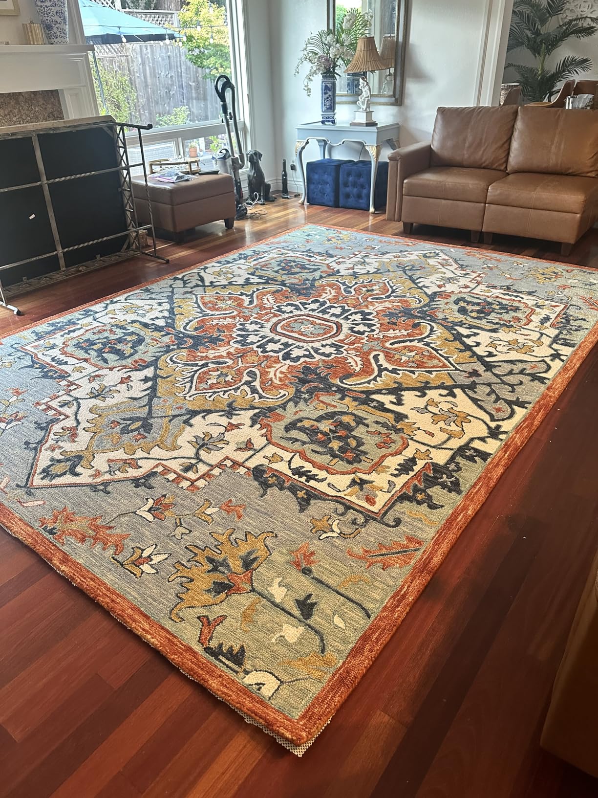 SAFAVIEH Area Rug 8x10 - Aspen Collection - Large - Blue & Rust, Handmade Wool, Boho Design, Ideal for Living Room, Bedroom, Office, Dining Space (APN312A) customer photo 2