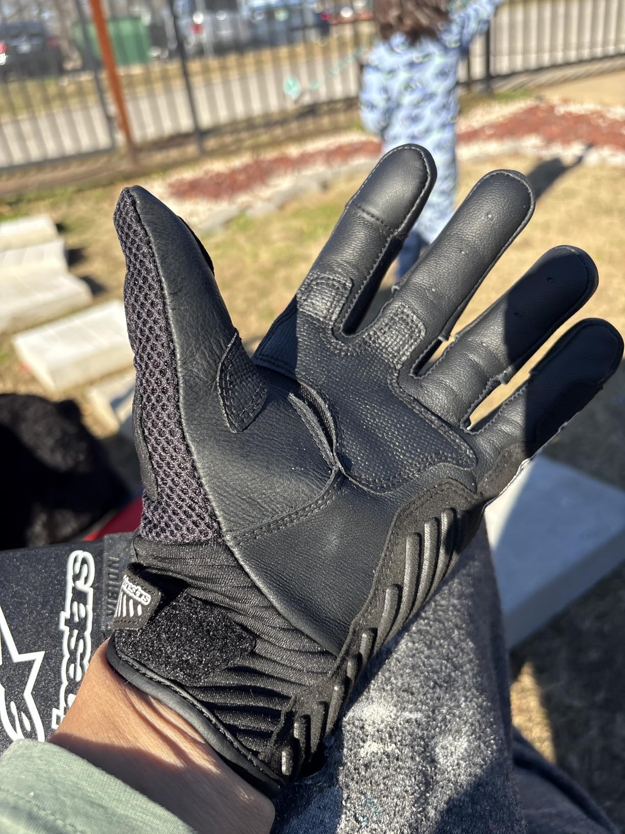 Alpinestars SMX 1 Air V2 Motorcycle Gloves Lightweight Ventilated Design Street Riding customer photo 1