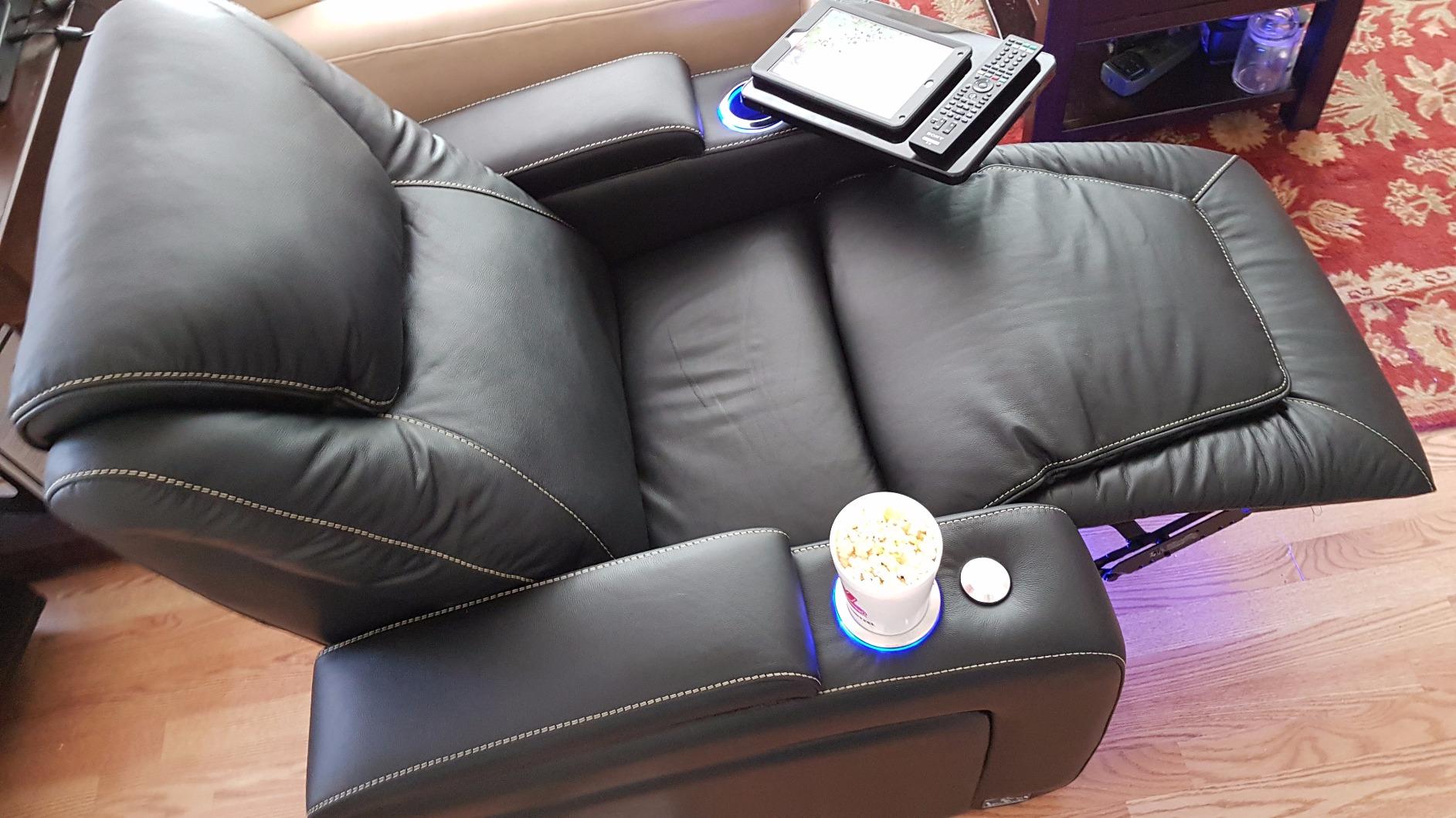 Seatcraft Equinox Zero-Gravity CoolZero Italian Leather Home Theater Seating, Powered Headrest, Powered Lumbar, Powered Recline, Single Recliner, Black customer photo 1