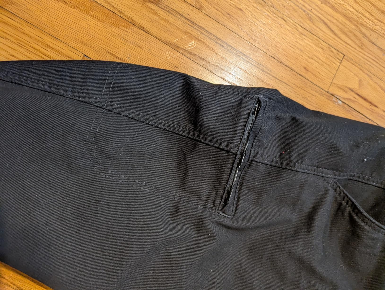 Lee Men's Performance Series Extreme Comfort Cargo Pant customer photo 2