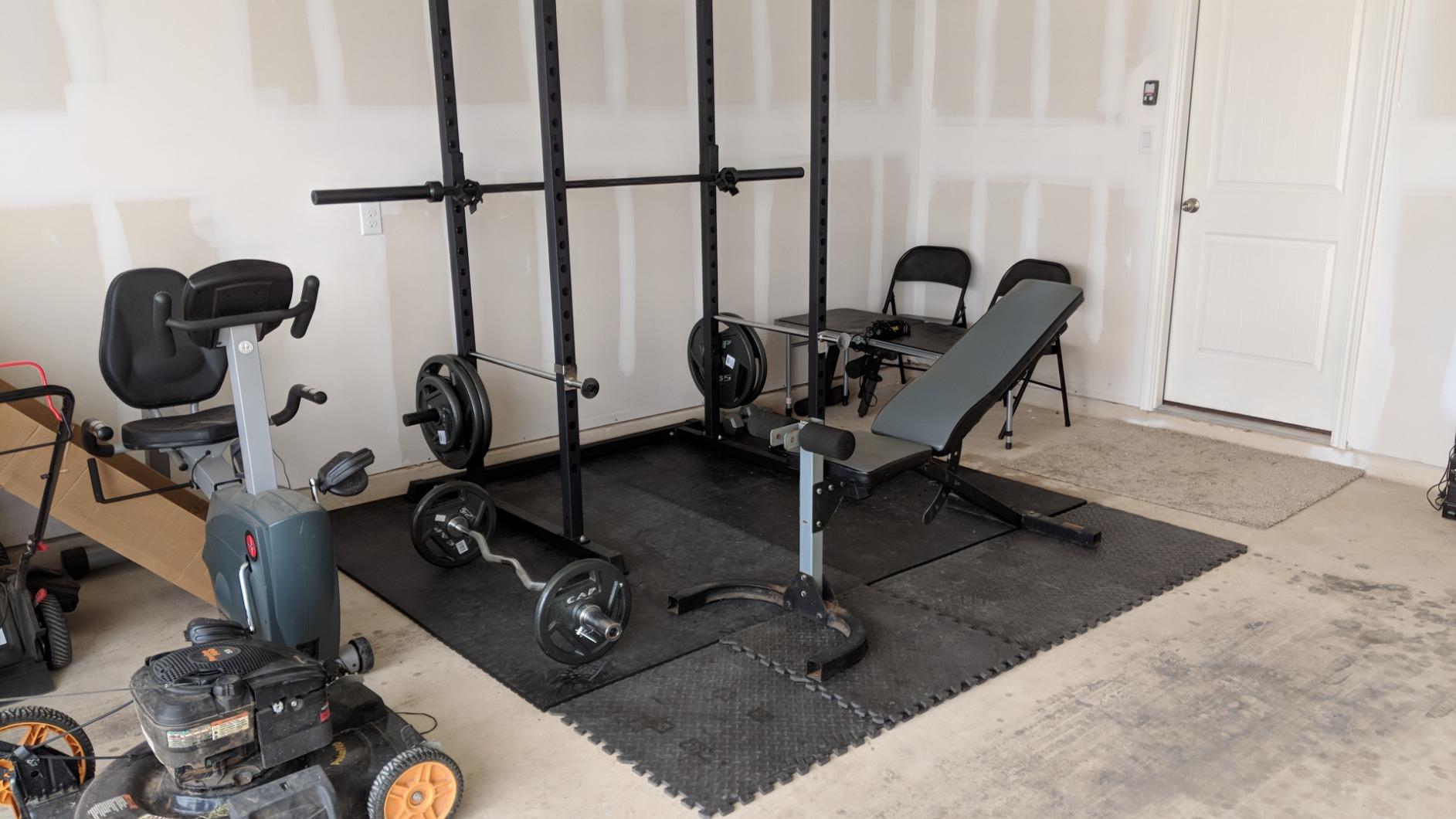REP Fitness PR-1100 Power Rack - 700 lbs Rated Lifting Cage for Weight Training customer photo 1