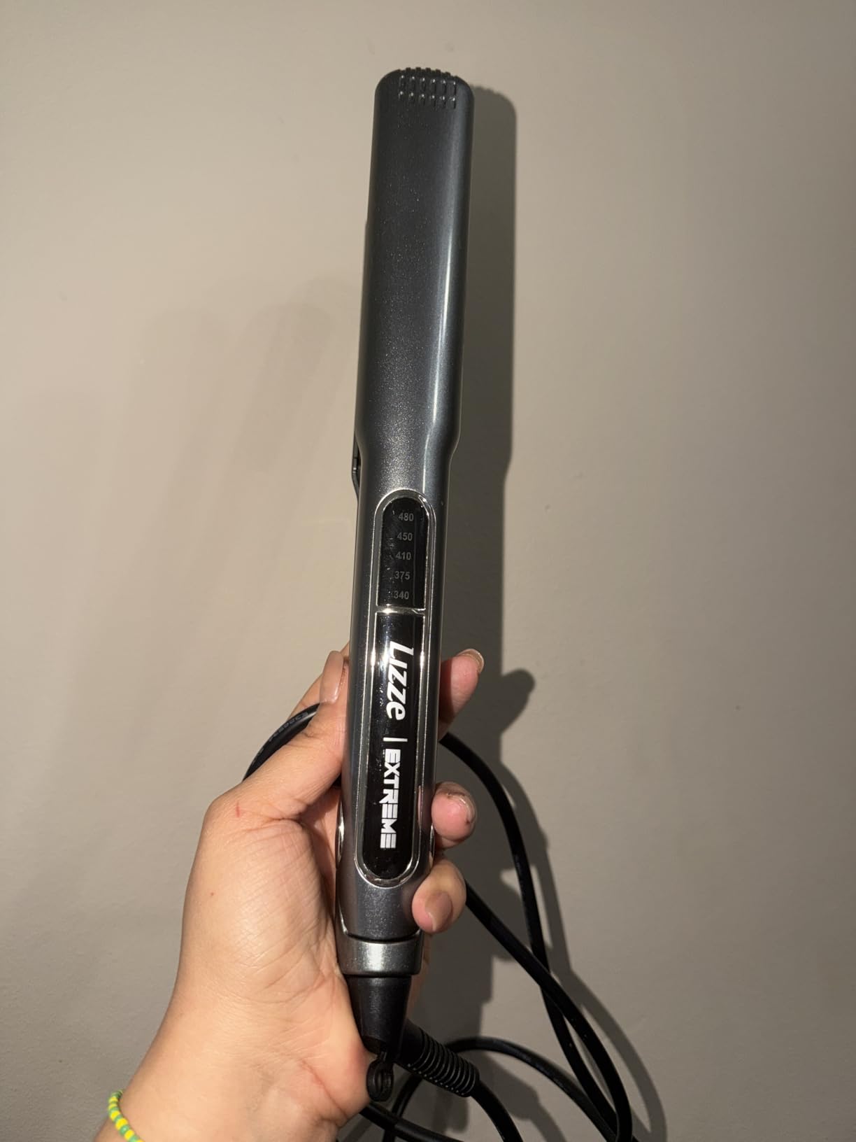 Lizze Extreme Professional Hair Straightener | Original Nano Titanium Technology Straightens Dry, Frizzy Hair Curls | 250 Deg. C. (480'f) - 110 Volts customer photo 1