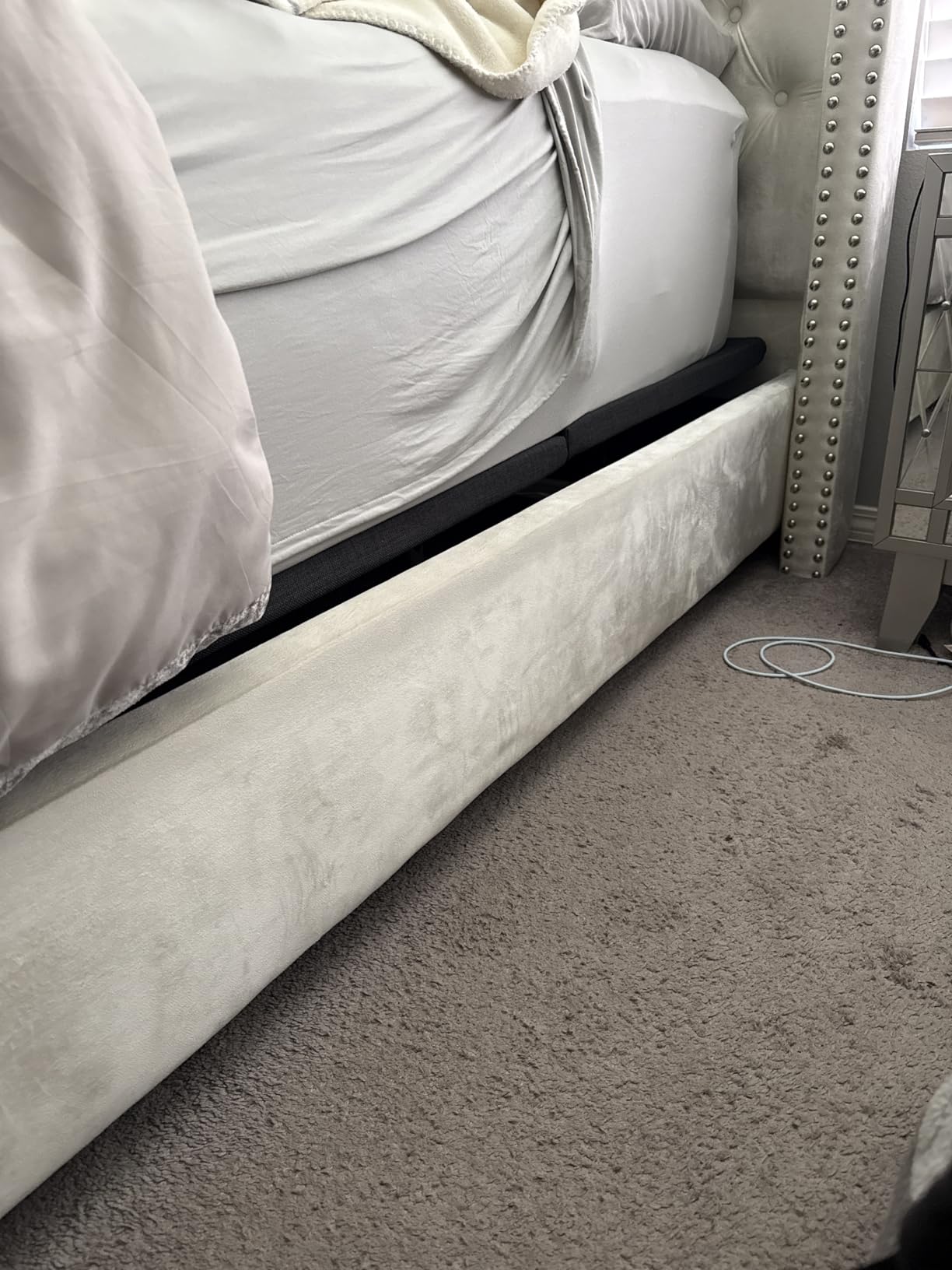 Blissful Nights e3 Split King Adjustable Bed Base Frame with Wireless Remote, Head and Foot Incline with Both Left and Right Sides, Easy Assembly, and 10 Year Warranty customer photo 1
