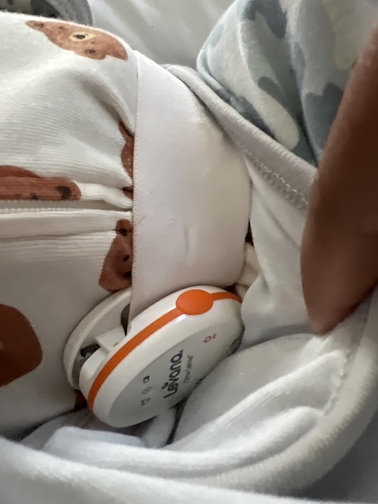 Oma Sense Portable Baby Breathing Movement Monitor with Vibrations and Audible Alerts Designed to Stimulate Baby and Alert Parents customer photo 1