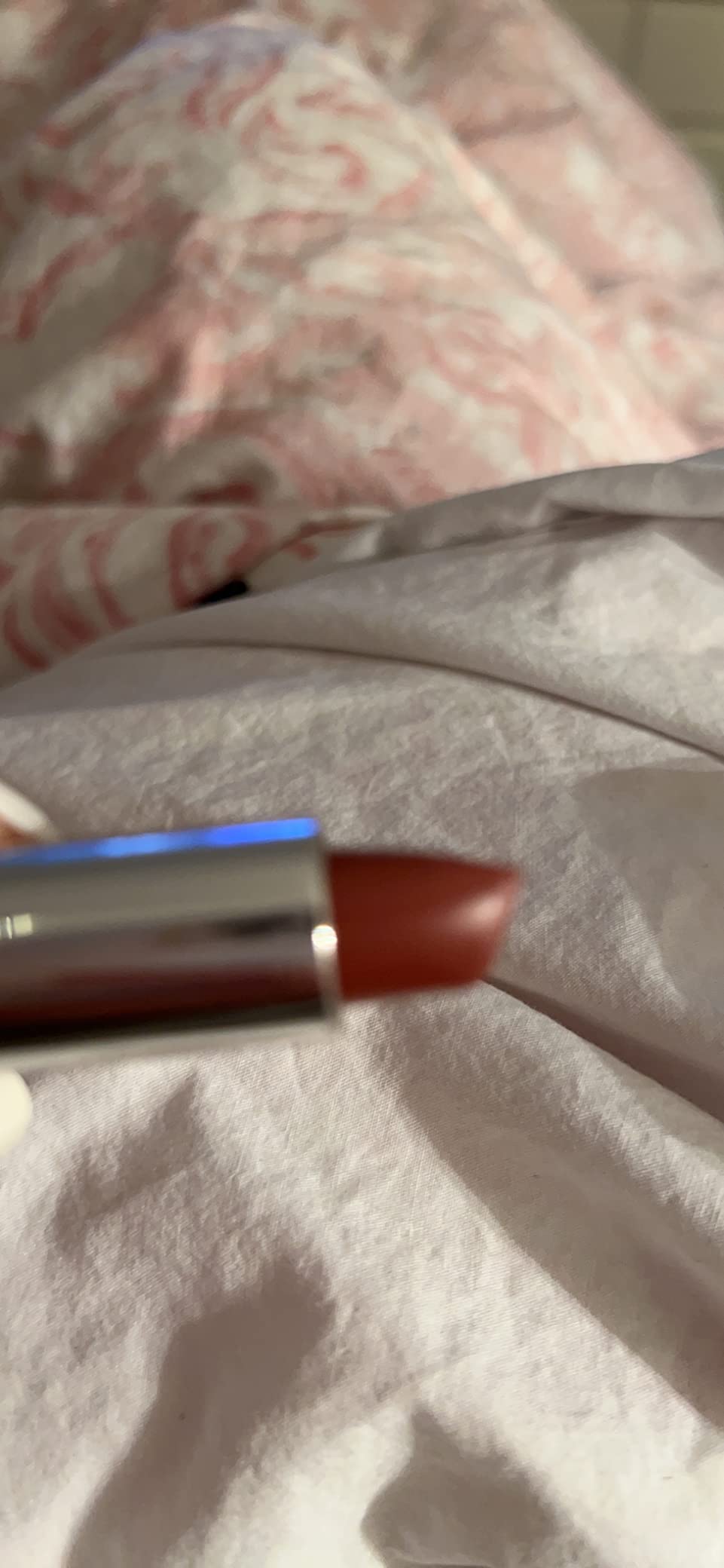 Clinique Dramatically Different Lipstick Shaping Lip Colour | Long Lasting, Moisturizing + Hydrating | 17 Shades customer photo 2