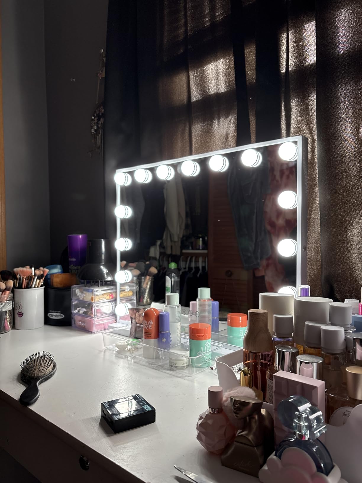 Hansong Vanity Mirror with Lights: Hollywood Lighted Makeup Mirror with 15 LED Bulbs, 22.8