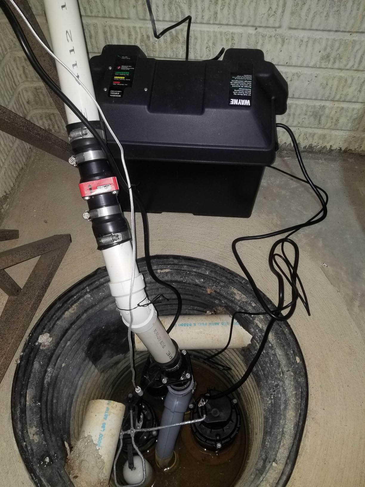 WAYNE 1/2 HP Sump Pump with Integrated Vertical Float Switch and 12 Volt Battery Back Up Capability - Up to 5,100 GPH - Heavy Duty Basement Sump Pump System customer photo 2