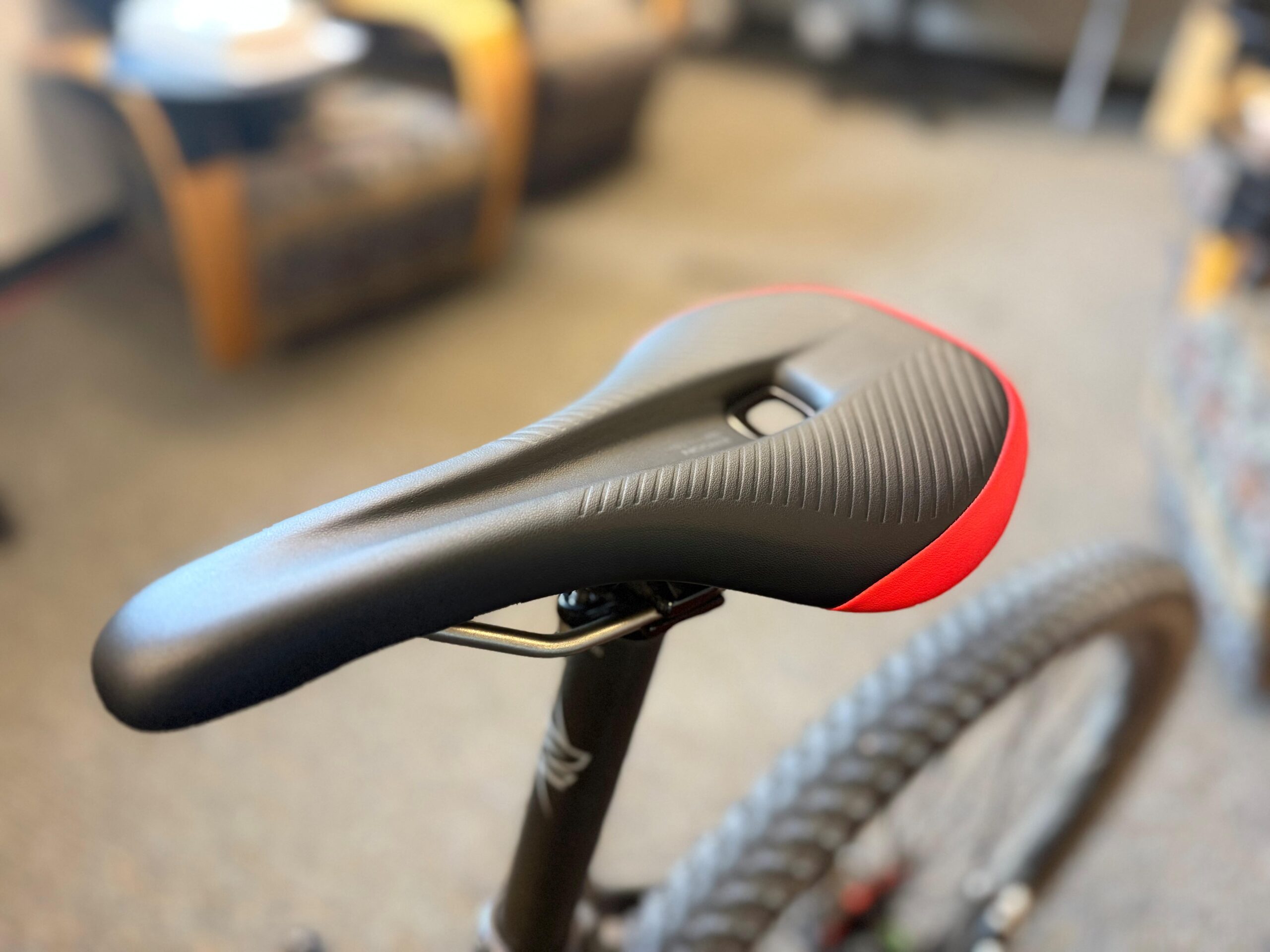 Ergon Men's SM Pro Saddle - Ergonomic Mountain Bike Seat for Trail and Enduro customer photo 2