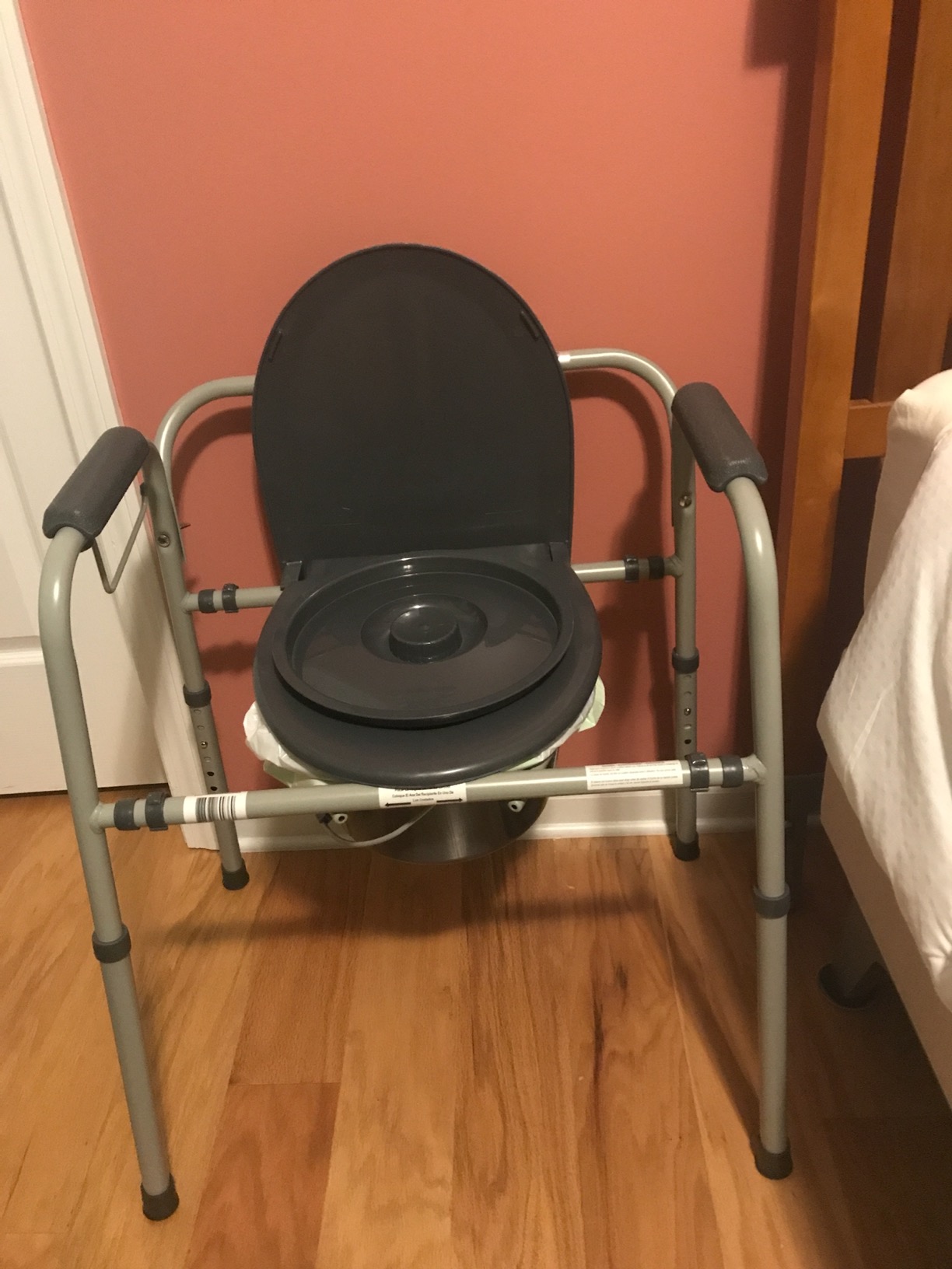 Medline 3-in-1 Steel Adjustable Bedside Commode w/ Microban Protection customer photo 2