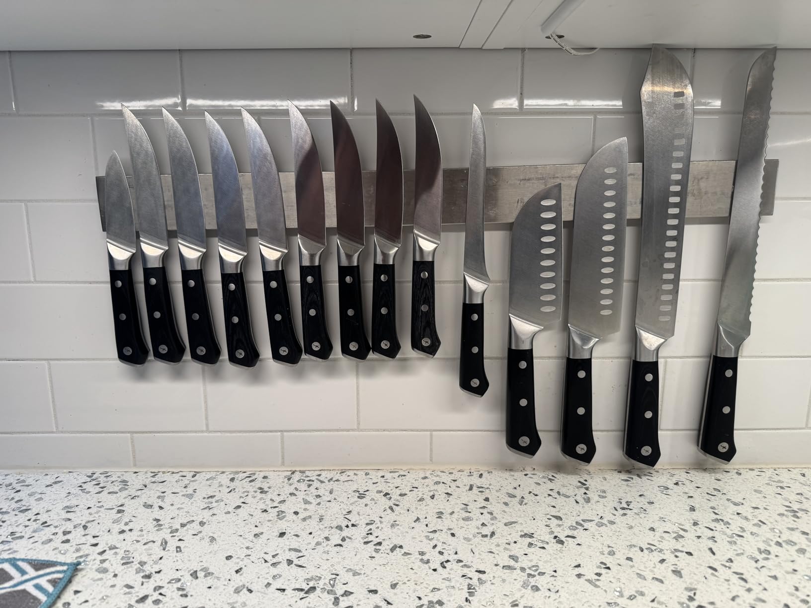 Cutluxe Santoku Knife - 7