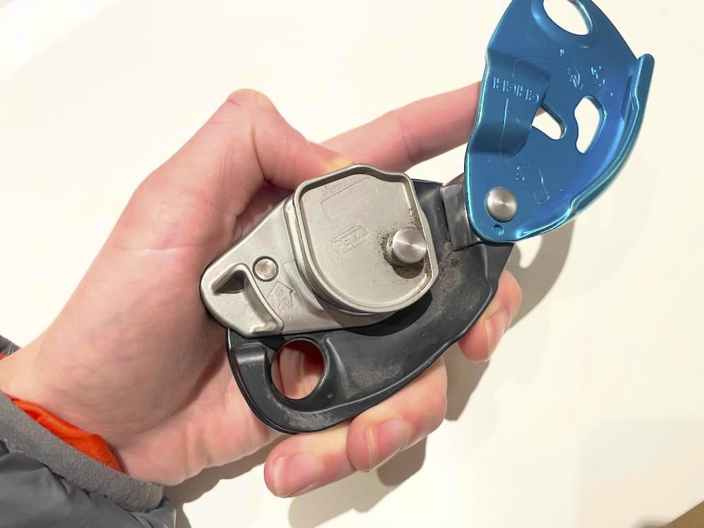 PETZL GRIGRI Belay Device - Belay Device with Cam-Assisted Blocking for Sport, Trad, and Top-Rope Climbing customer photo 2