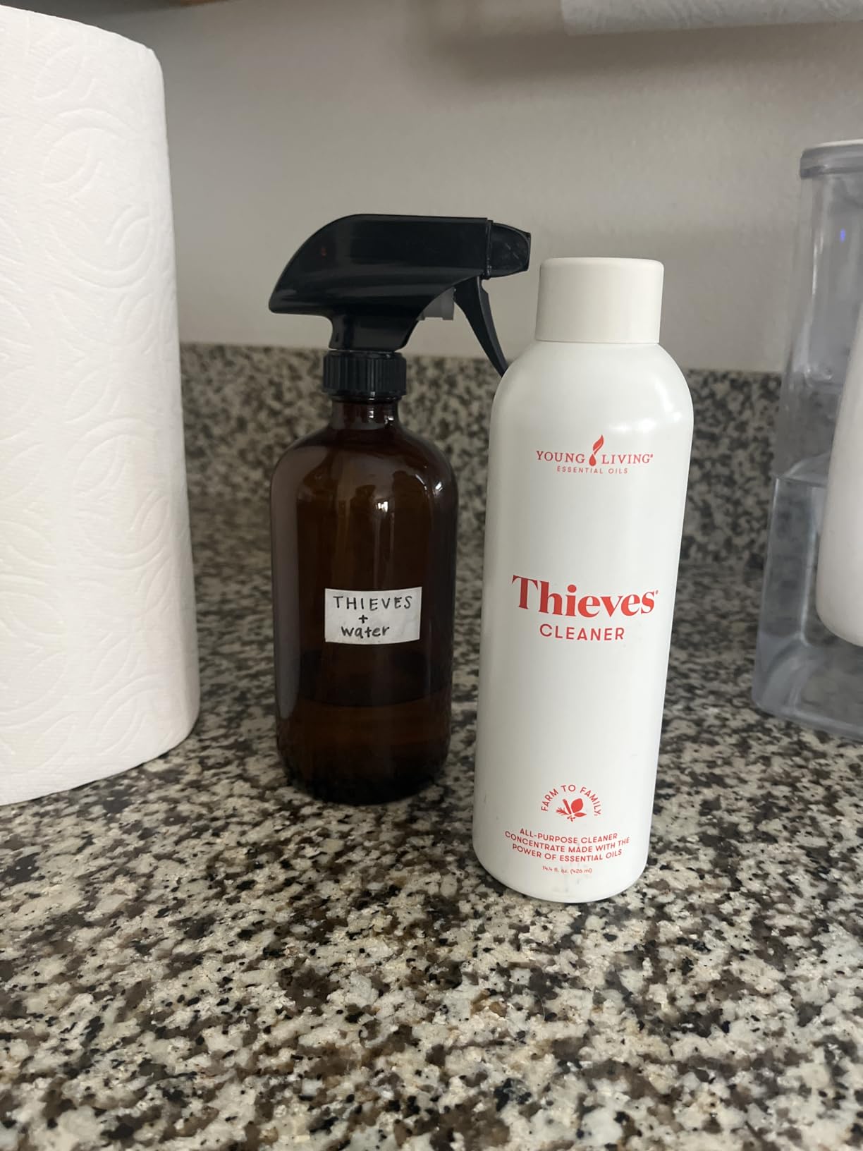 Thieves Household Cleaner | 14.4 oz | Plant-Based Multi-Surface Solution Infused with Essential Oils | Dilute for Floors, Carpets, Glass, Counters, Appliances, and General Home Cleaning customer photo 1