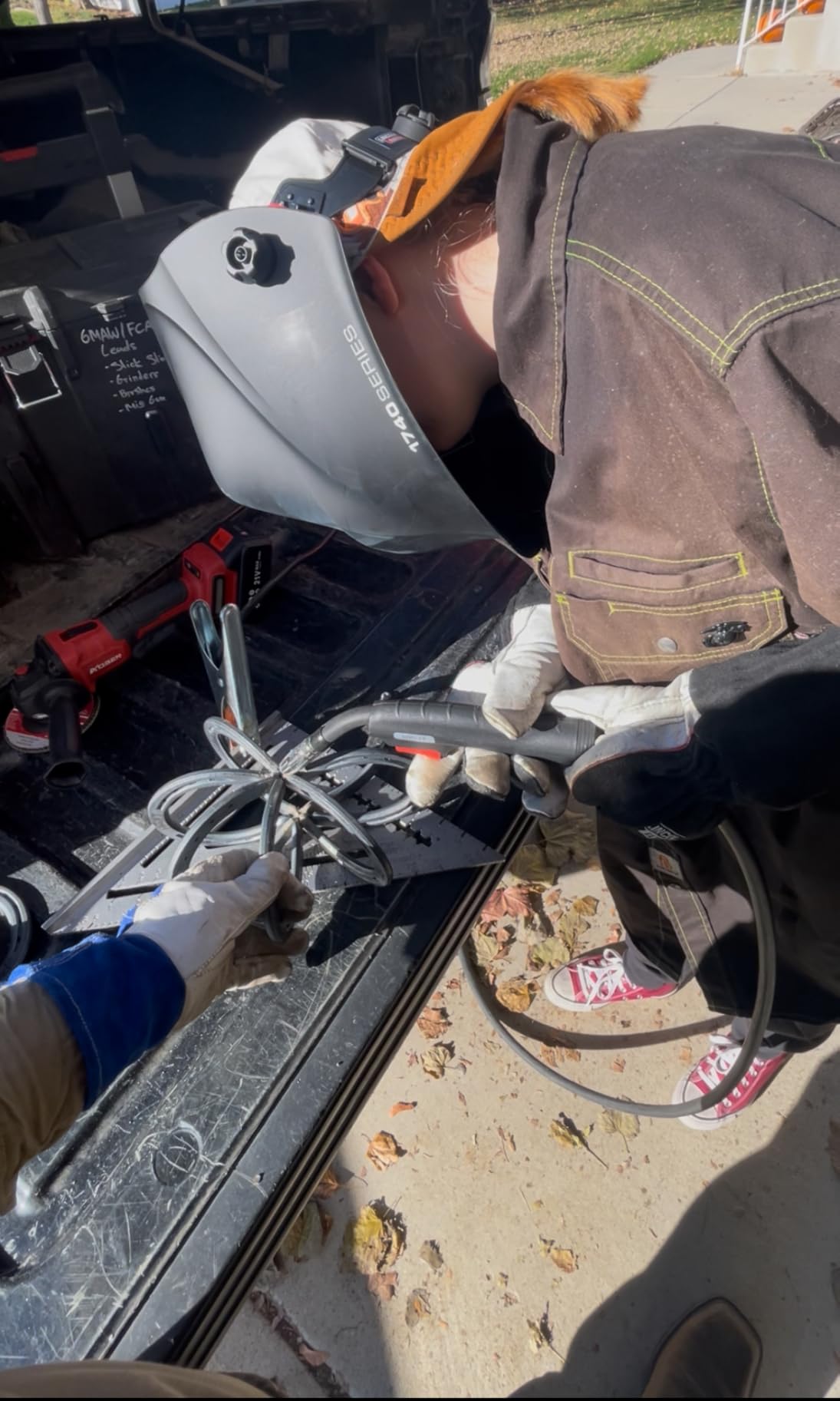Lincoln Electric DynaMIG HD Professional MIG Welding Gloves, Comfort & Heat Resistance, Large, K3806-L customer photo 1