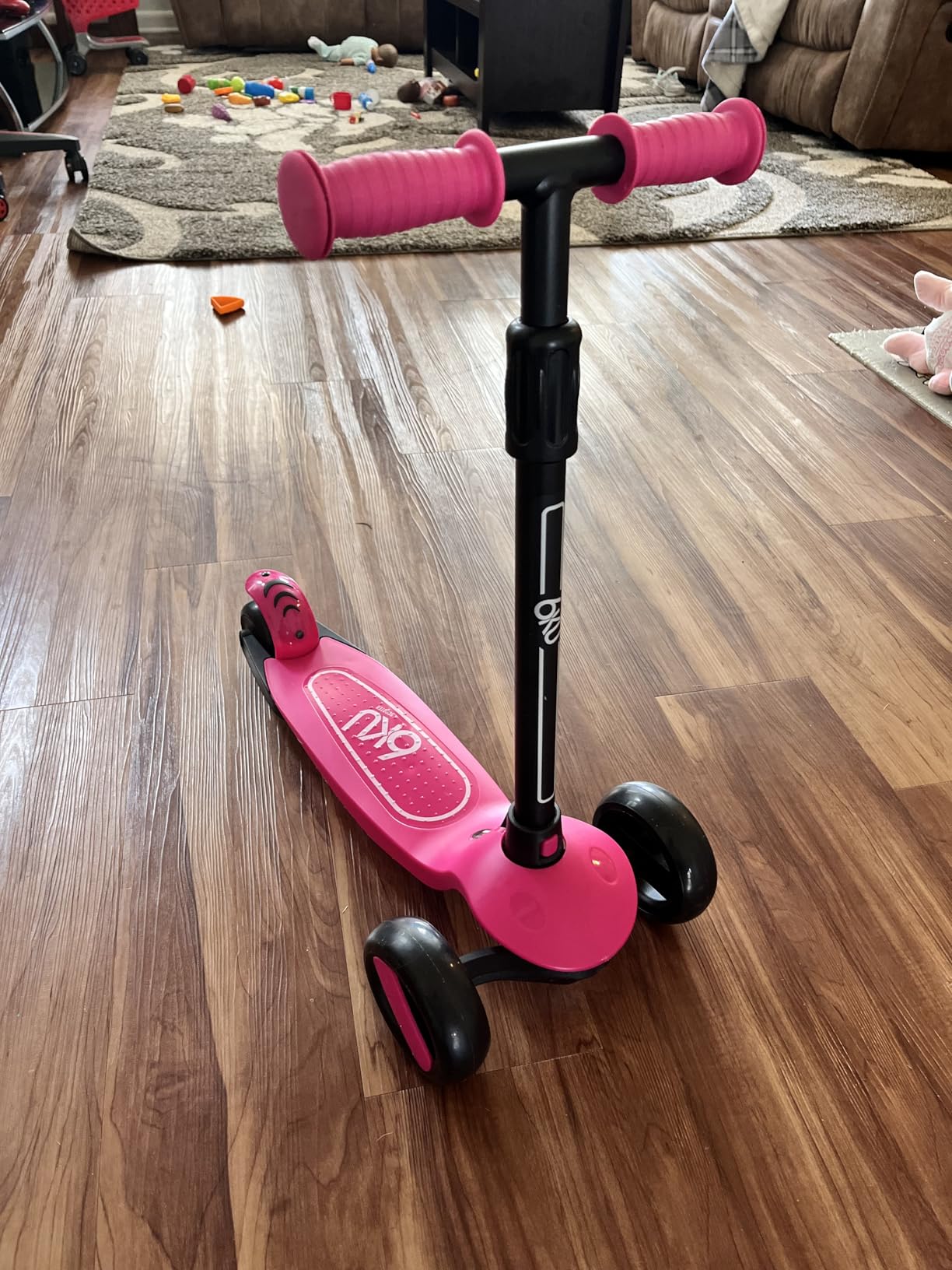 6KU Scooter for Kids Ages 3-10 with Flash Wheels, Kids Scooter 4 Adjustable Height, Toddler Scooter Extra-Wide PU LED Wheels, 3 Wheel Scooter for Kids for Girls & Boys Learn to Steer customer photo 2
