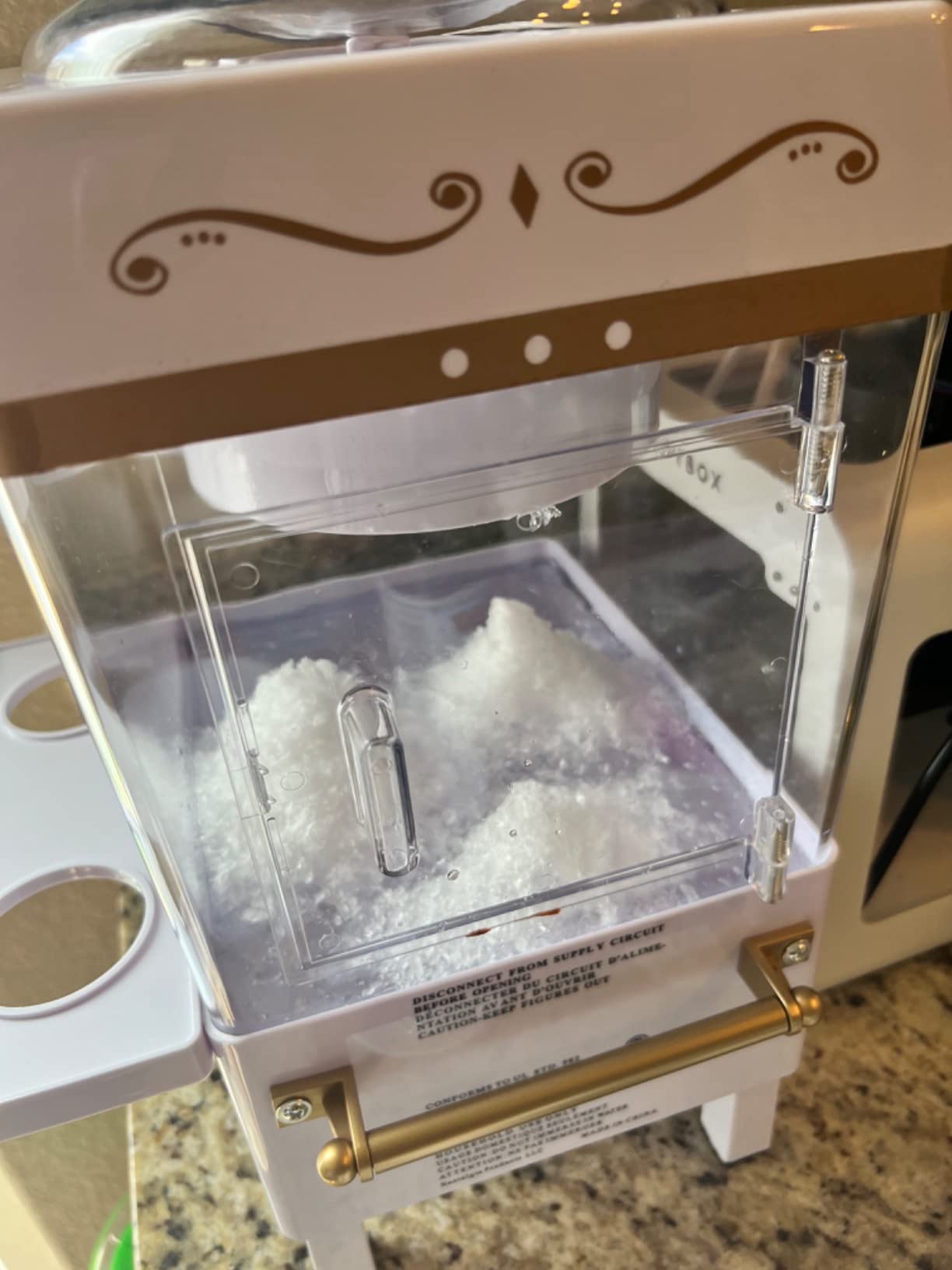 Nostalgia Vintage Snow Cone Maker (SCM525WH) customer photo 1