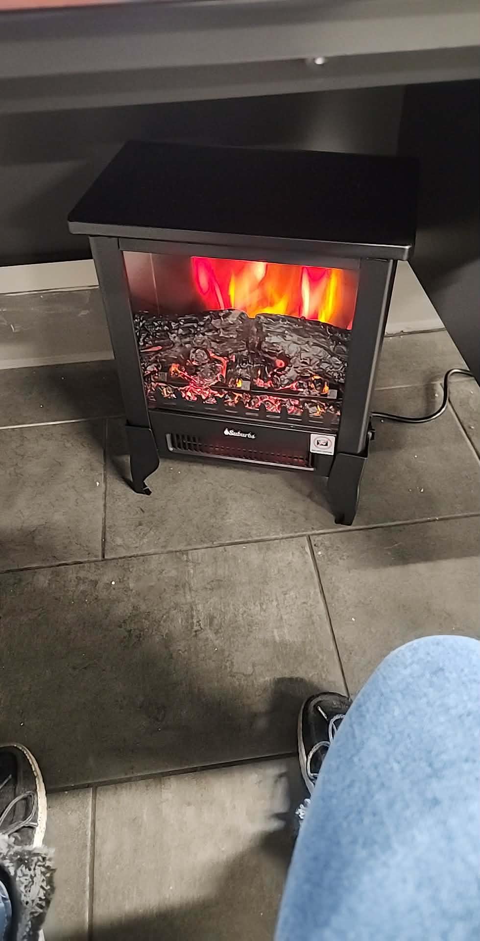 TURBRO Suburbs TS17 Compact Electric Fireplace Stove, 18