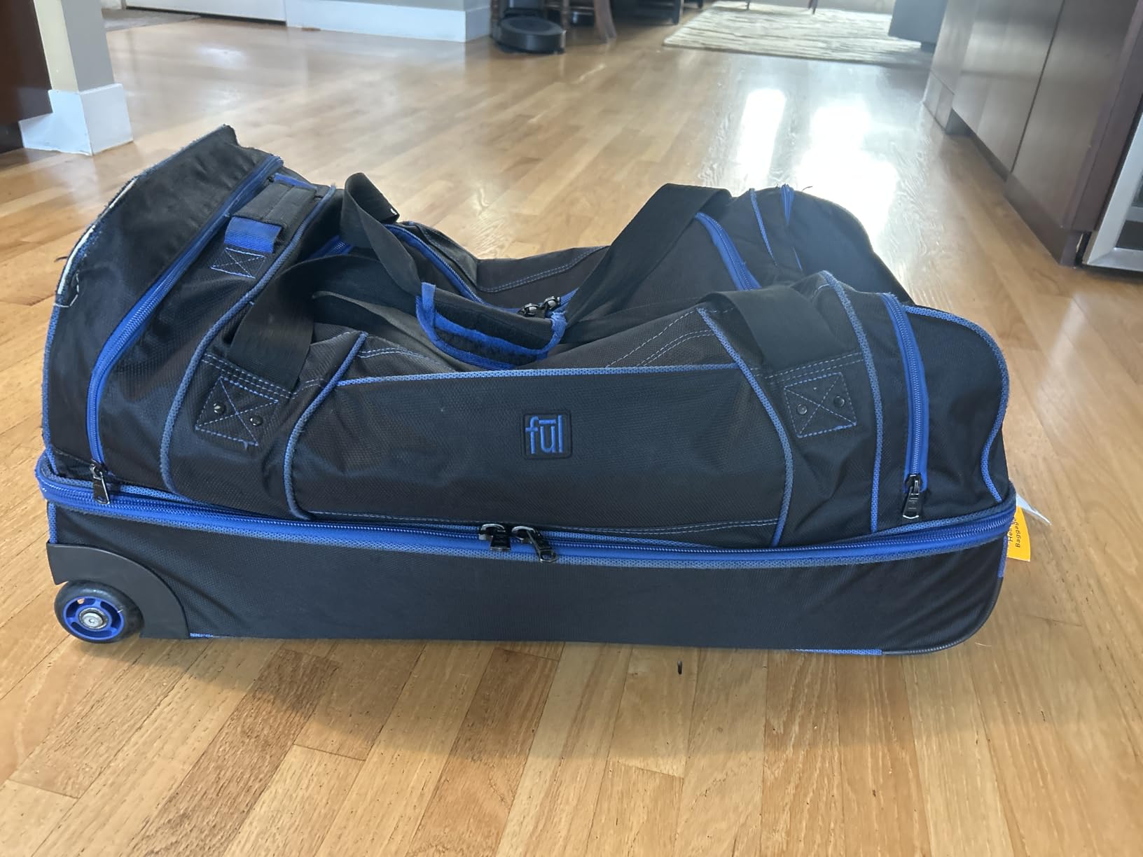 Workhorse Large Rolling Duffle Bag with Wheels | 30 Inch Checked Large Luggage Bag for Travel customer photo 2
