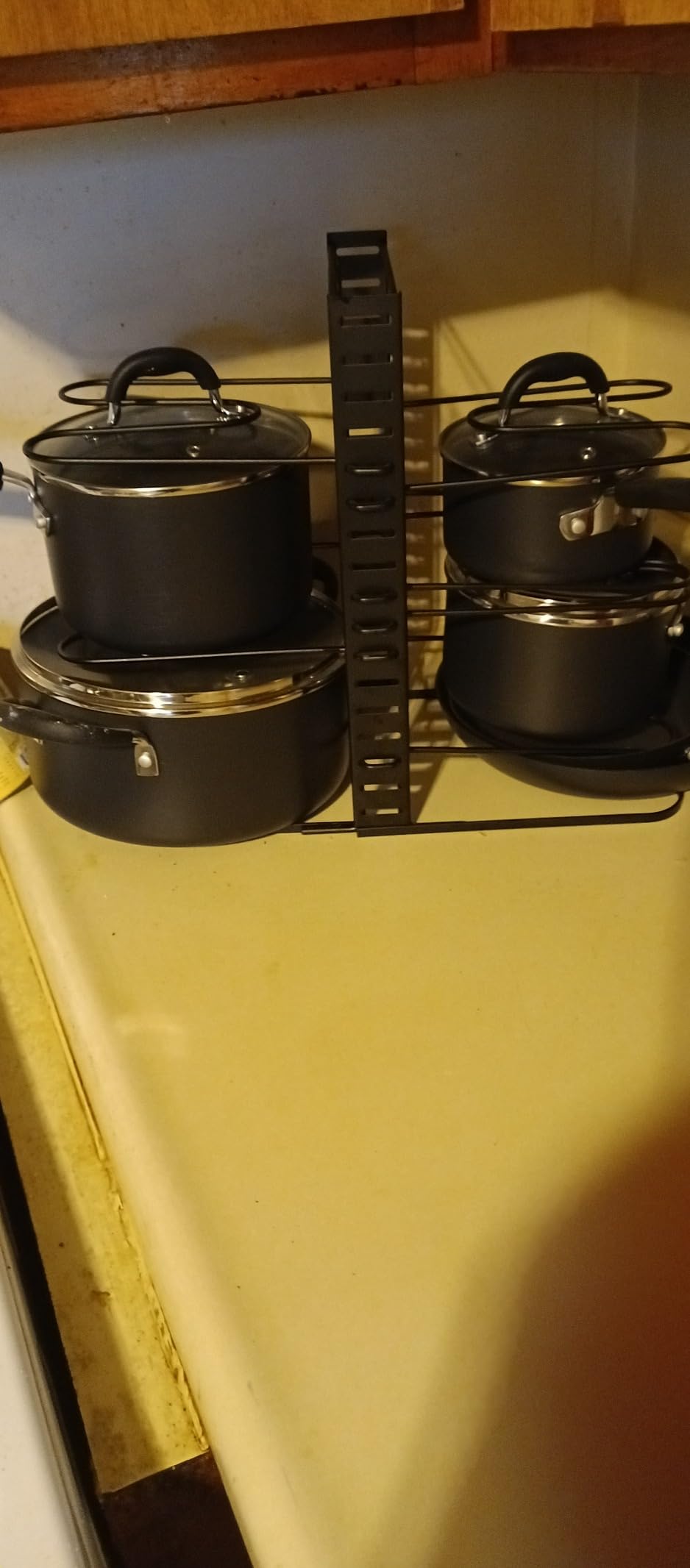 Amazon Basics Non-Stick Cookware Set, Pots and Pans with Lids, Hard Anodized Aluminum, Dishwasher Safe, Oven Safe, Black, 12-Piece customer photo 1
