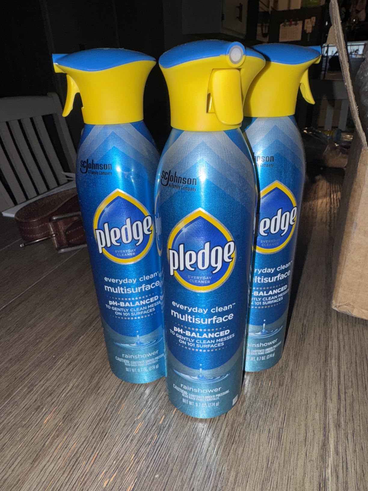 Pledge pH-Balanced Multisurface Spray, Gently Clean 101 Surfaces, Remove Dust and Messes, No Residue - Rainshower Scent, 9.7oz, Pack of 3 customer photo 2