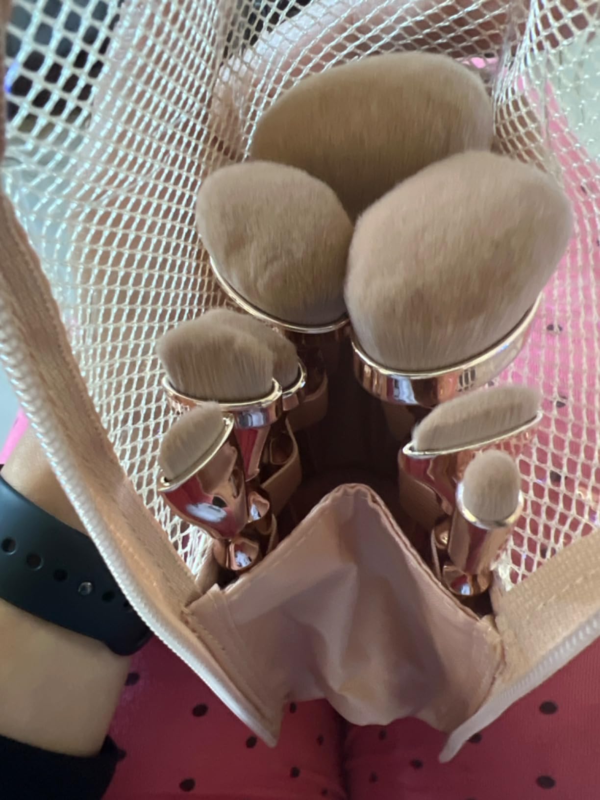 ICONIC LONDON Luxury Makeup Brush Sets | Blend, Buff & Polish customer photo 2