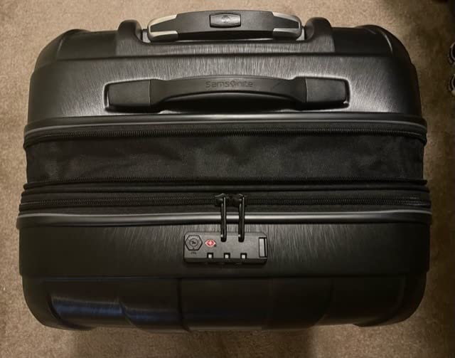 Samsonite Centric 2 Hardside Expandable Luggage with Spinner Wheels, Caribbean Blue, 3-Piece Set (20/24/28) customer photo 2