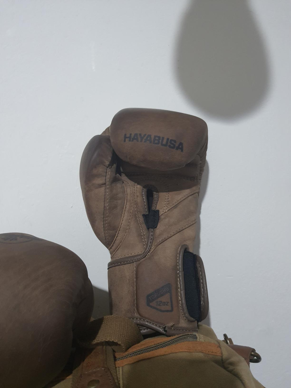 Hayabusa T3 LX Leather Boxing Gloves Men and Women for Training Sparring Heavy Bag and Mitt Work customer photo 2