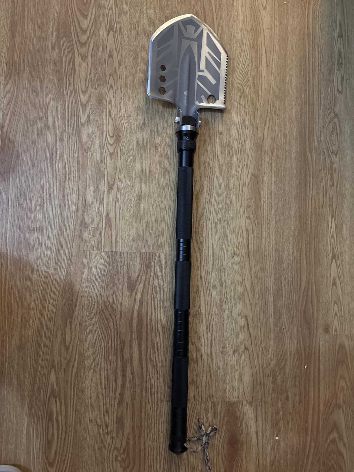 Sahara Sailor Unbreakable Tactical Shovel-180 Degree Folding Shovel-Camping Shovels - 23 in 1 Survival Gear and Equipment Multifunctional Camping Gear Survival Tools for Caping Hiking customer photo 1