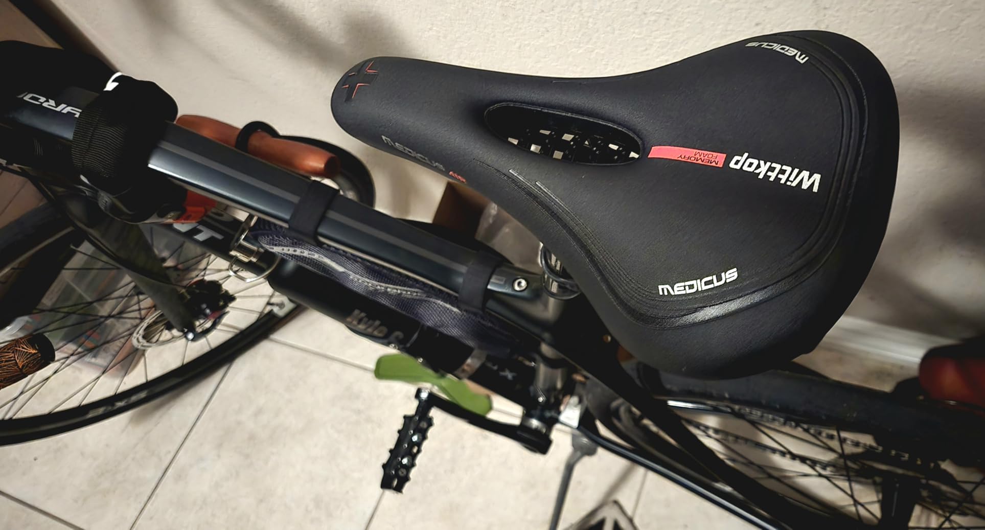 Wittkop Bike Seat - Bicycle Seat for Men and Women, Waterproof Bike Saddle with Innovative 5-Zone-Concept - Exercise Bike Seat for BMX, MTB & Road customer photo 2