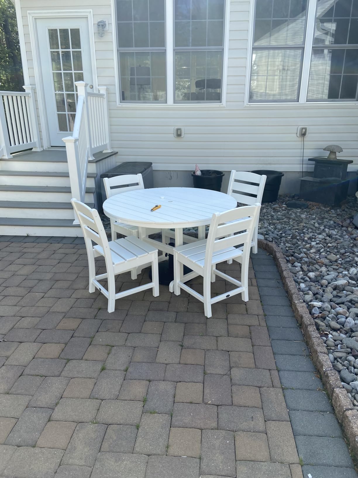 POLYWOOD Lakeside 5-Piece Round Outdoor Dining Set, 48