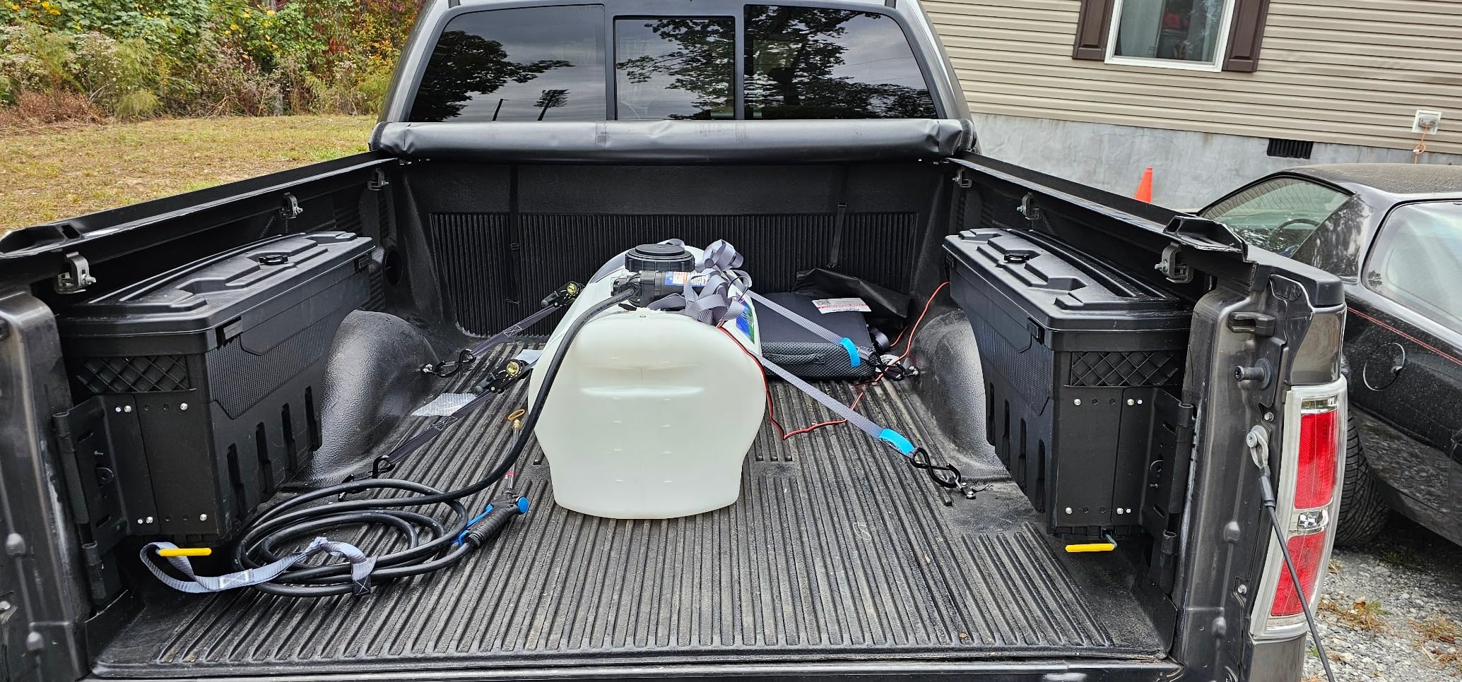 Master Mfg 25-Gallon Deluxe UTV & ATV Spot Sprayer - 2.2GPM, 70PSI Max customer photo 1