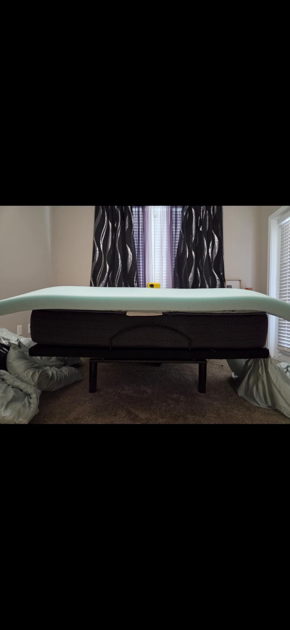 Serta ThermaGel Cooling, Pressure-Relieving Memory Foam Mattress Topper, 3 Inch, King, Made in The USA customer photo 1