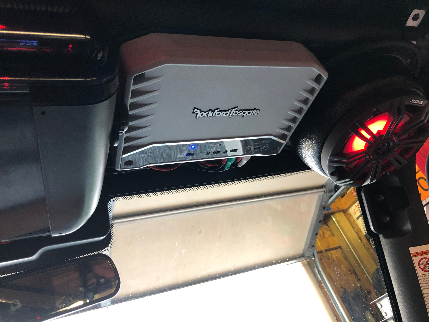 Rockford Fosgate M2-300X4 Marine 300-Watt 4-Channel Element Ready Amplifier customer photo 1