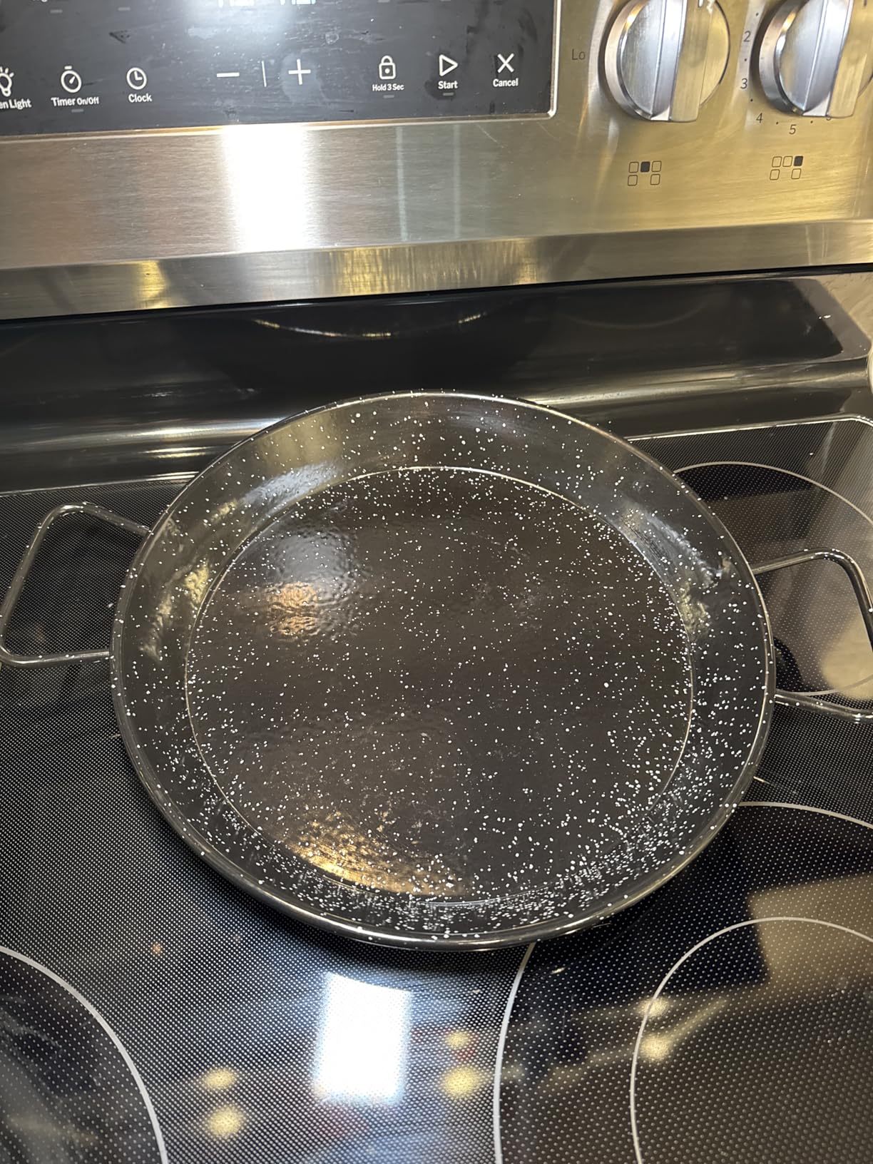 Machika Enamel Paella Pan | 13 inches | 6 Servings | Rust Proof Coating customer photo 1