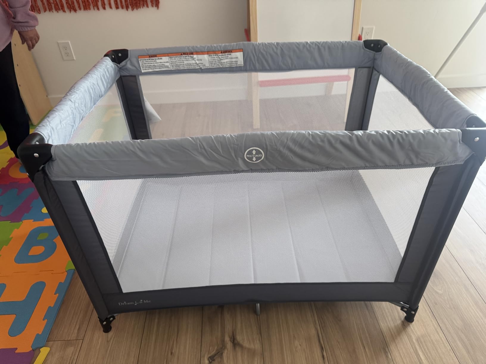 Dream On Me Nest Portable Playard in Black with Carrybag an Shoulder Strap, Lightweight, Packable and Easy Setup Baby Playard, Breathable Mesh Sides and Soft Fabric - Comes with a Removable Padded Mat customer photo 2