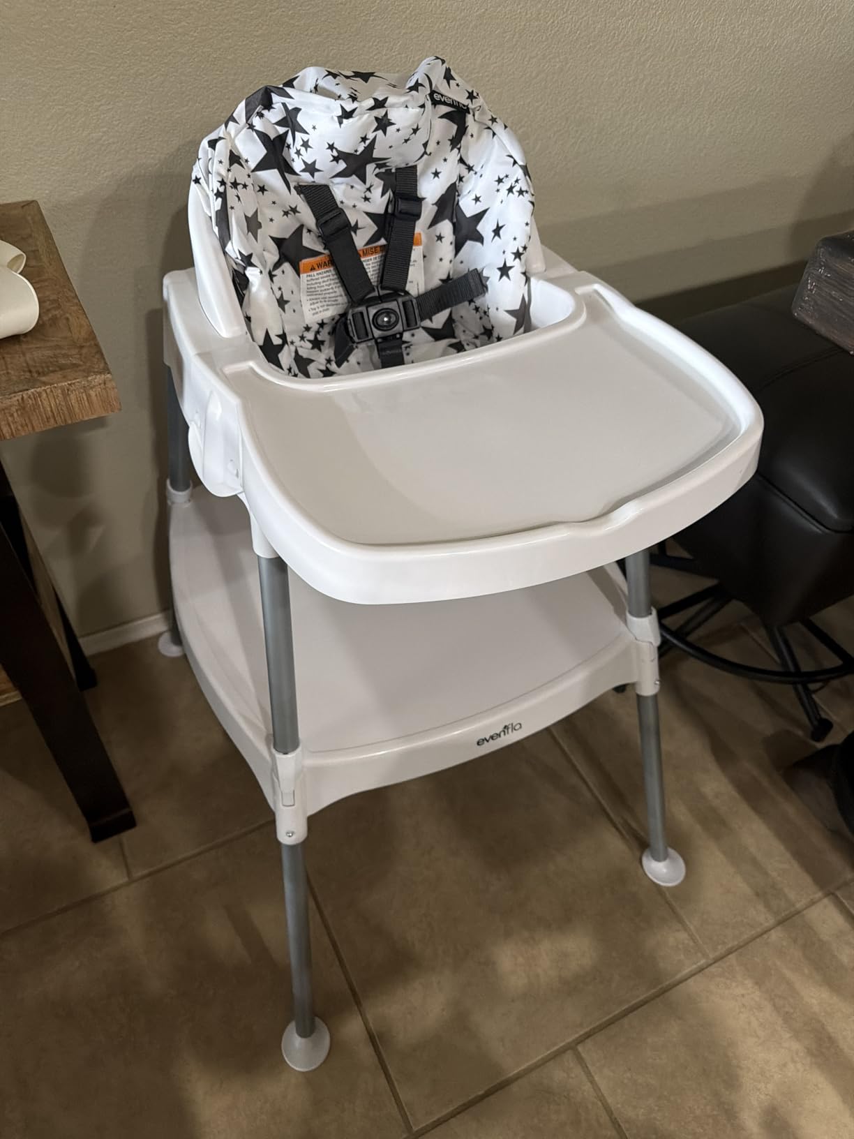 Evenflo Eat and Grow 4-in-1 Convertible High Chair (Prism Triangles) customer photo 1