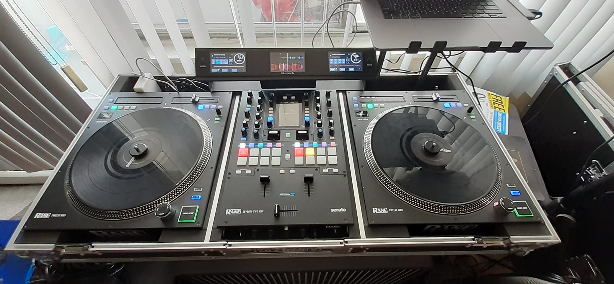 RANE Twelve MKII 12-Inch Motorized Vinyl Like DJ MIDI Controller Turntable with USB MIDI and DVS Control for Traktor, Virtual DJ and Serato DJ customer photo 1