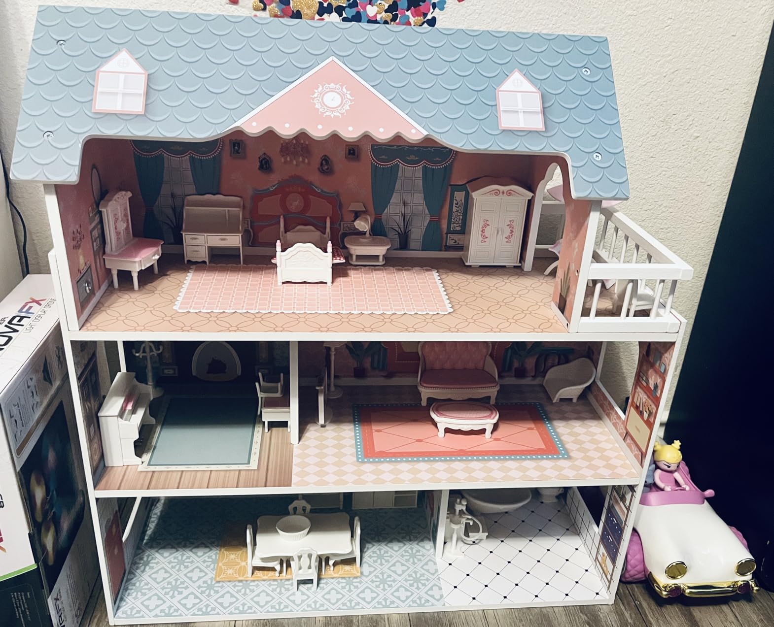 ROBUD Wooden Dollhouse for Kids Girls, Toy Gift for 3 4 5 6 Years Old, with Furniture customer photo 1