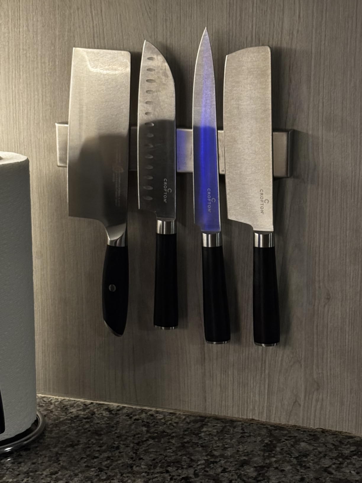 GORILLA GRIP 304 Stainless Steel Magnetic Knife Holder for Wall, 18 in customer photo 2
