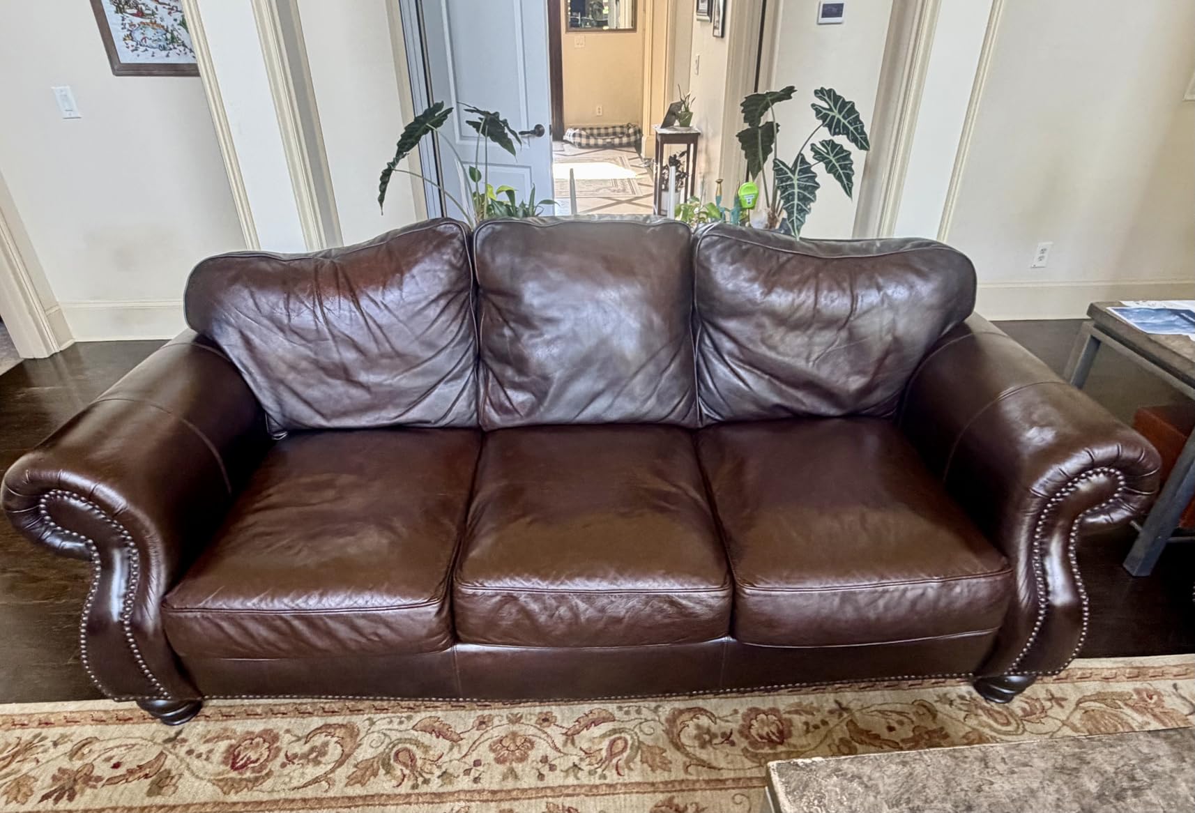 Black Leather Recoloring Balm, Leather Color Restorer Conditioner, Leather Repair Kits for Vinyl Furniture, Sofa, Car Seats, Shoes - Repair Leather Color on Faded & Scratched Leather Couches customer photo 2