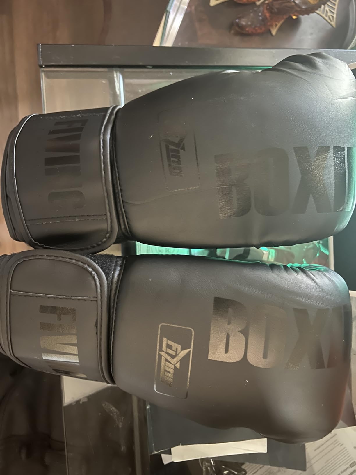 FIVING Boxing Gloves for Men and Women Suitable for Boxing Kickboxing Mixed Martial Arts Muay Thai MMA Heavy Bag Training customer photo 2