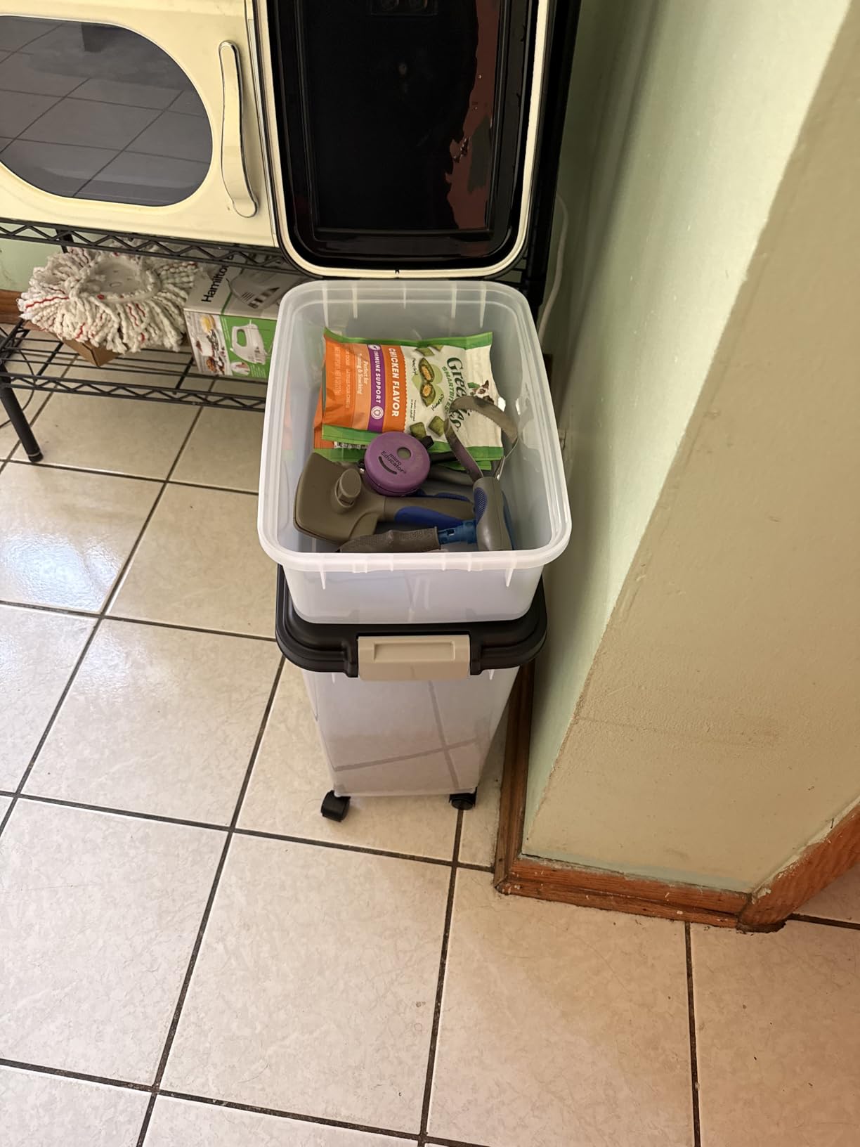 IRIS USA Dog Food Storage Container 30 lb + 11lb Airtight Combo, Stackable Pet Food Storage Bin with Wheels for Cat Dog Food, BPA Free, Made in USA, Black customer photo 2