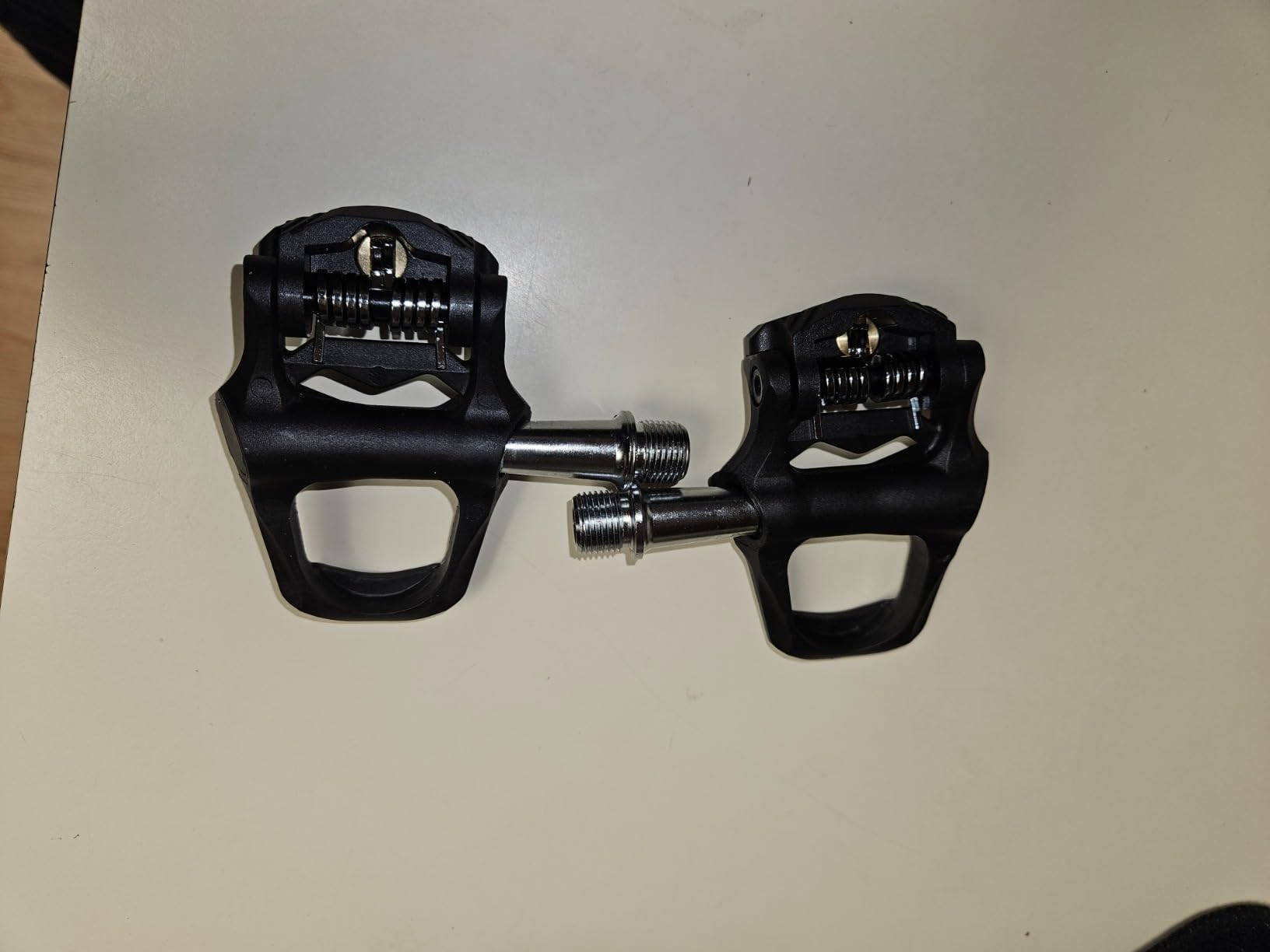ZERAY Carbon Road Bike Pedals-Lightweight Clipless Bicycle Pedals with Cleats Compatible with Keo&Keo Grip customer photo 2