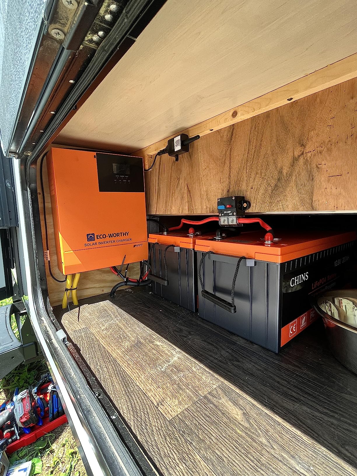 CHINS LiFePO4 Battery 12V 200AH Lithium Battery - Built-in 100A BMS with Low-Temp Protection, 2000~5000 Cycles, Perfect for RV, Off-Grid, Solar Power System, Home Backup, Boat, UPS, Marine etc. customer photo 1
