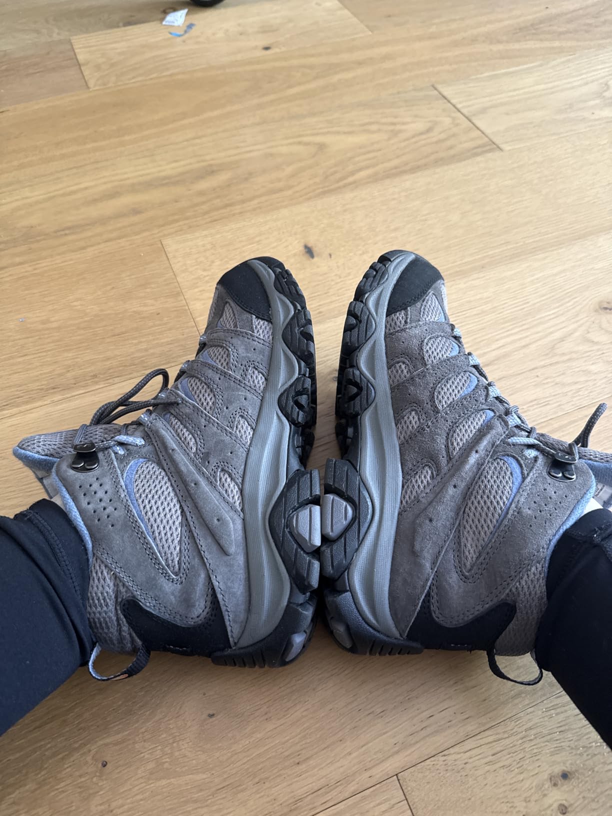 Merrell Women's Moab 3 Mid Waterproof Hiking Snow Boots customer photo 1
