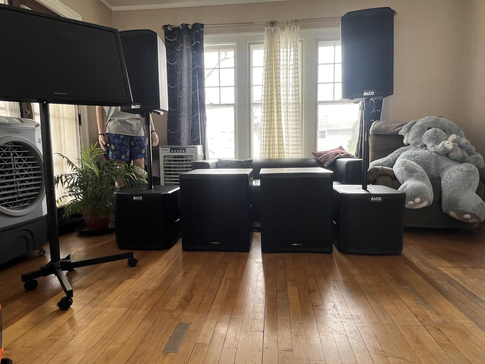 Sound Town METIS Series Powered Subwoofer 1800 Watts 15