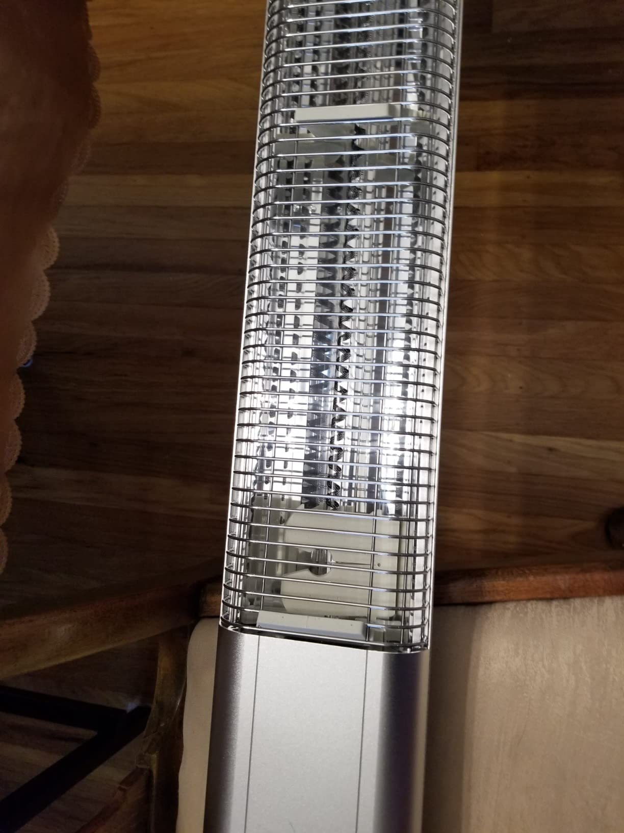 SereneLife Infrared Patio Heater, Electric Patio Heater with Remote Control, 1500 W, Indoor/Outdoor Heaters for Patio, Restaurant, Backyard, Garage, Decks (Silver) customer photo 1