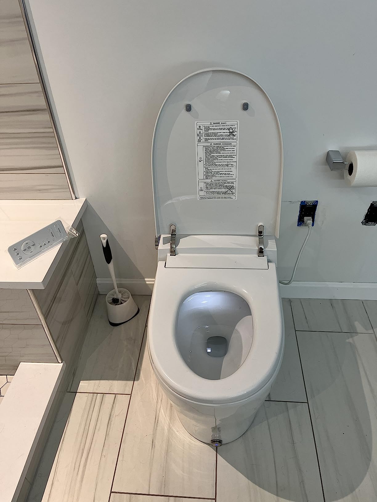 HOROW Luxury Smart Toilet, Upgraded Bidet Toilet with Pump for Low Water Pressure, Auto Open/close Lid, Instant Warm Water Bidet, Heated Seat, Automatic Flush, Elongated Toilet with Tank customer photo 1