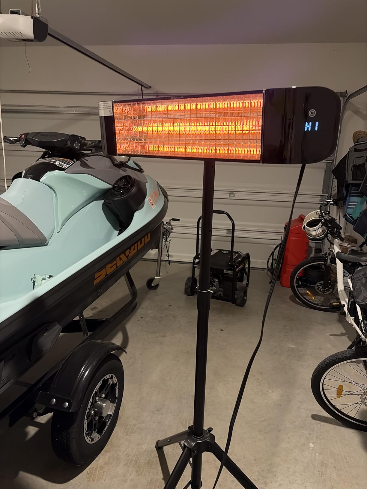 Paraheeter Electric Outdoor Heater, Infrared Patio Heater for Outdoor/Indoor Use, Wall Mounted/Ceiling/Tripod Infrared Heater Outdoor, 1500W Electric Patio Heater, CSA certificate. customer photo 1