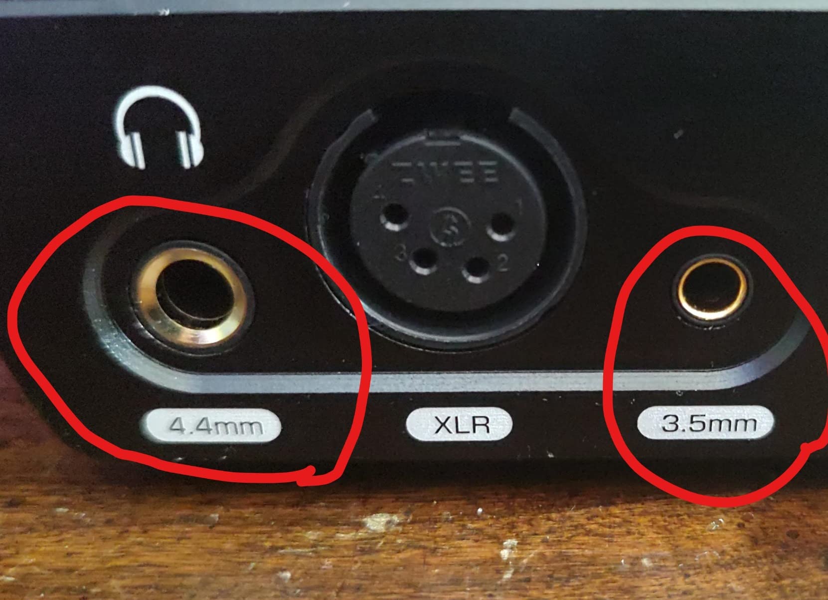 Douk Audio HiFi Vacuum Tube Headphone Amplifier Balanced XLR Desktop Audio Amp for Headsets customer photo 1